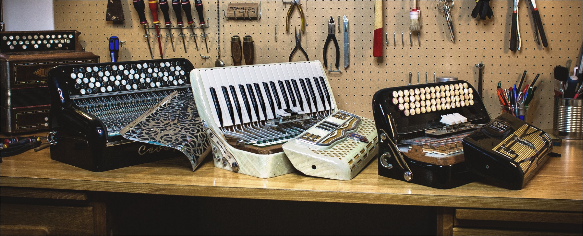 Illustration : Les accordéons d'occasion