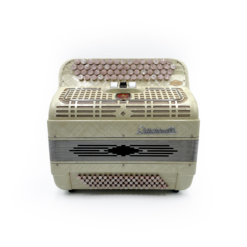 Illustration : Les accordéons d'occasion