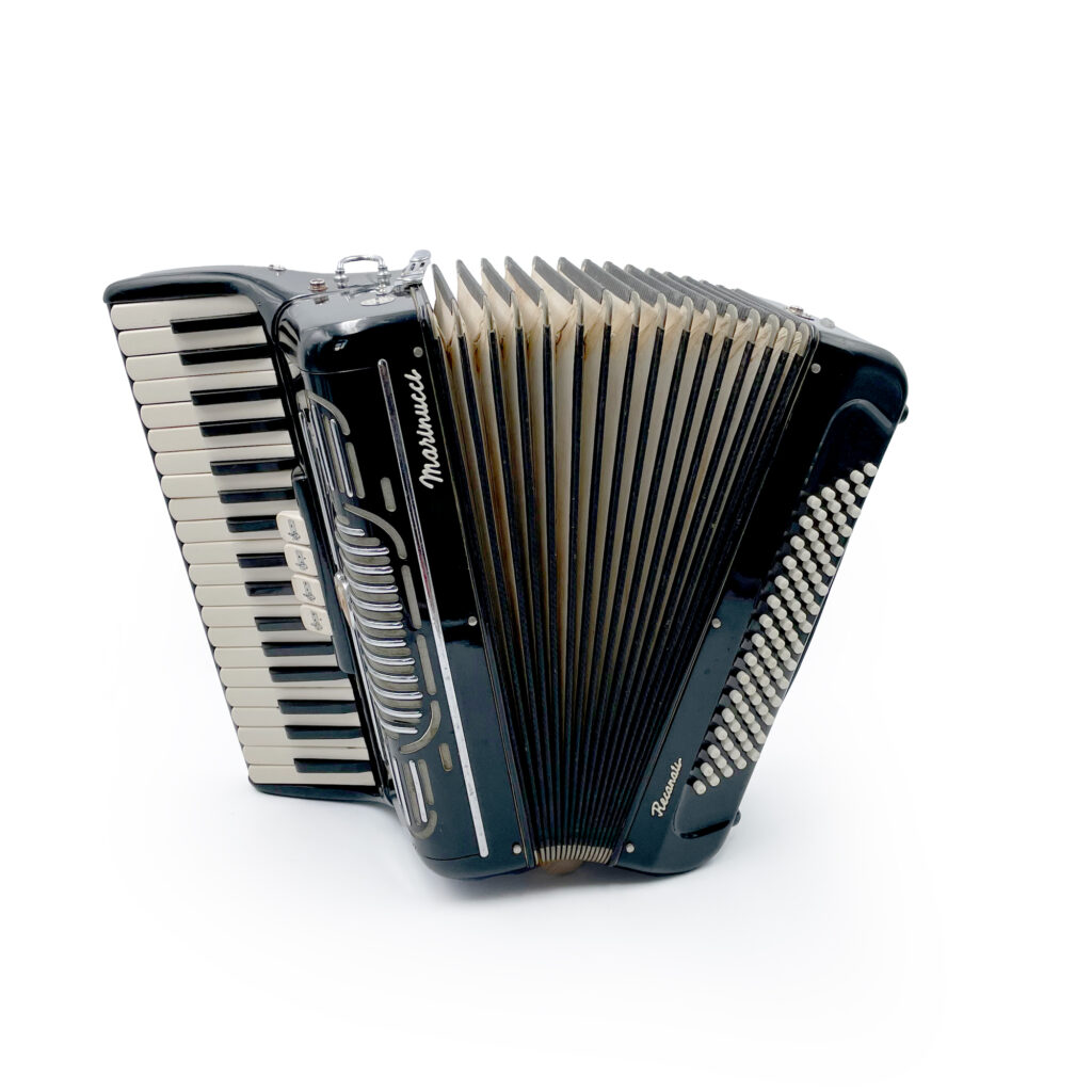 Illustration : Marinucci touche piano