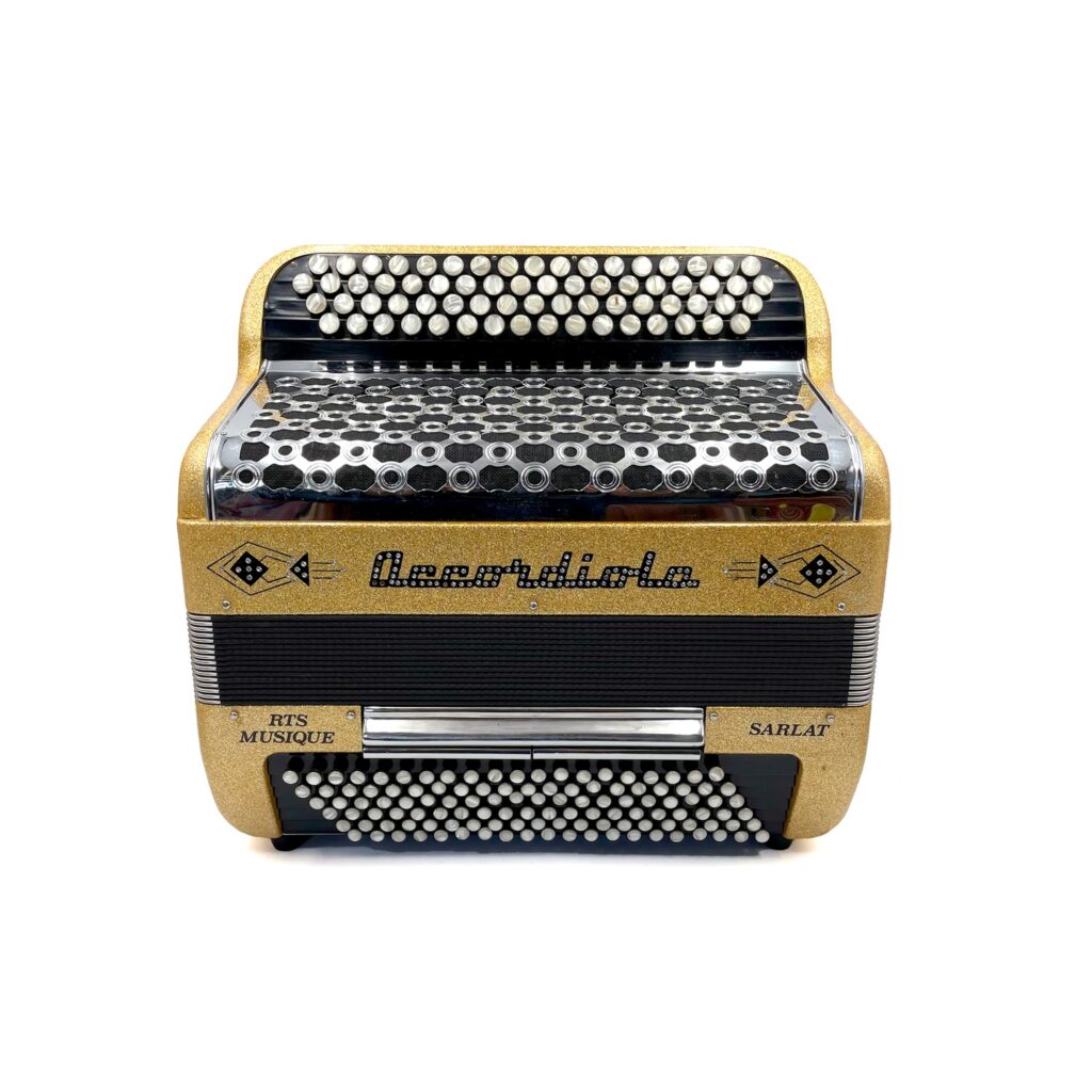 Illustration : Les accordéons d'occasion