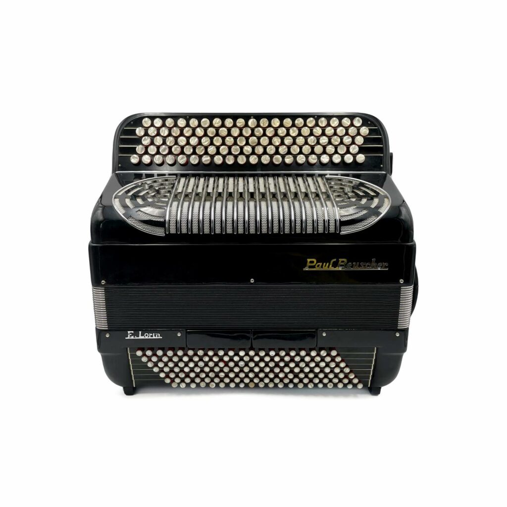 Illustration : Les accordéons d'occasion