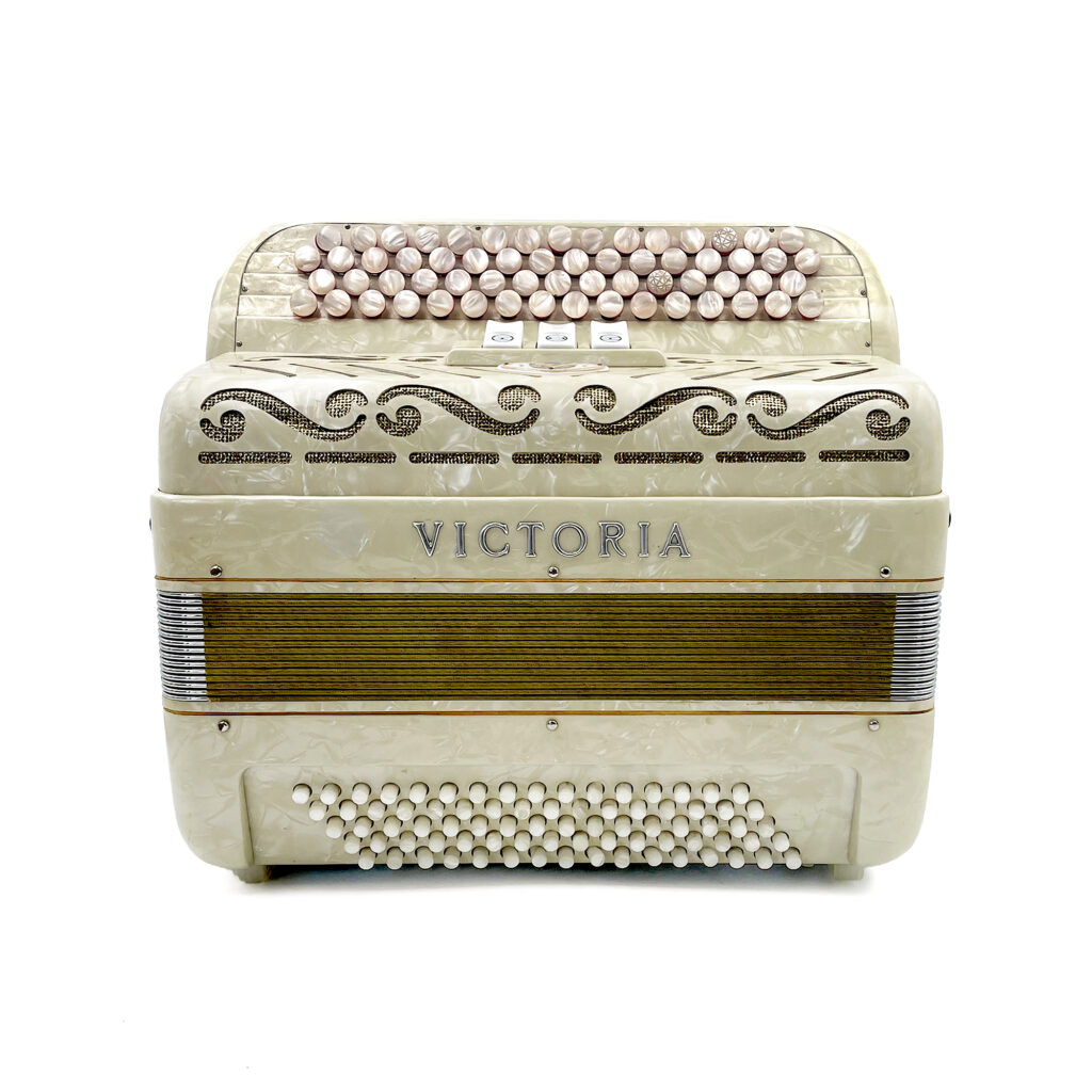 Illustration : Les accordéons d'occasion