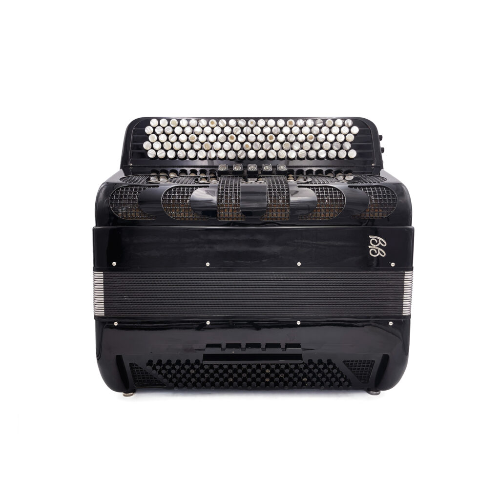 Illustration : Les accordéons d'occasion