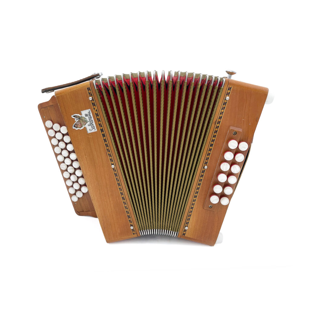 Illustration : Saltarelle Nord/Sud accordéon diatonique