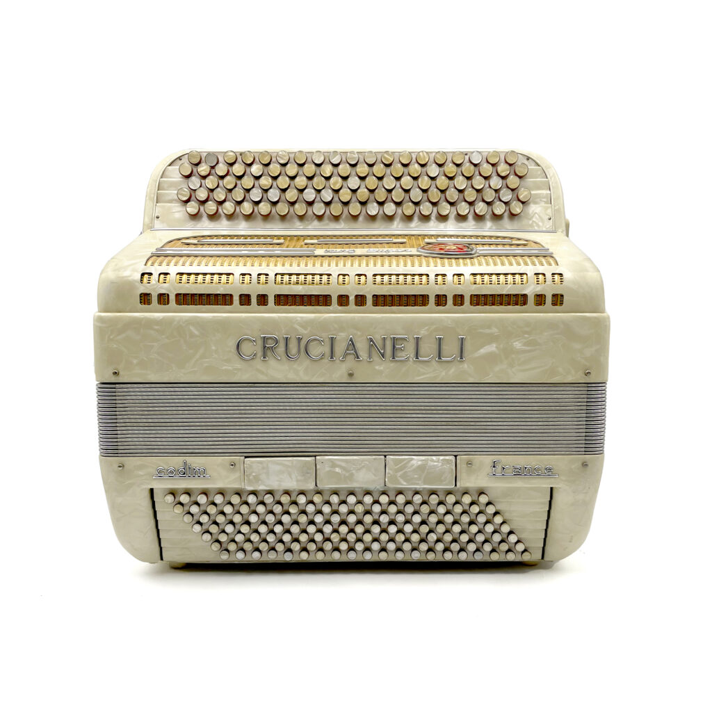 Illustration : Les accordéons d'occasion