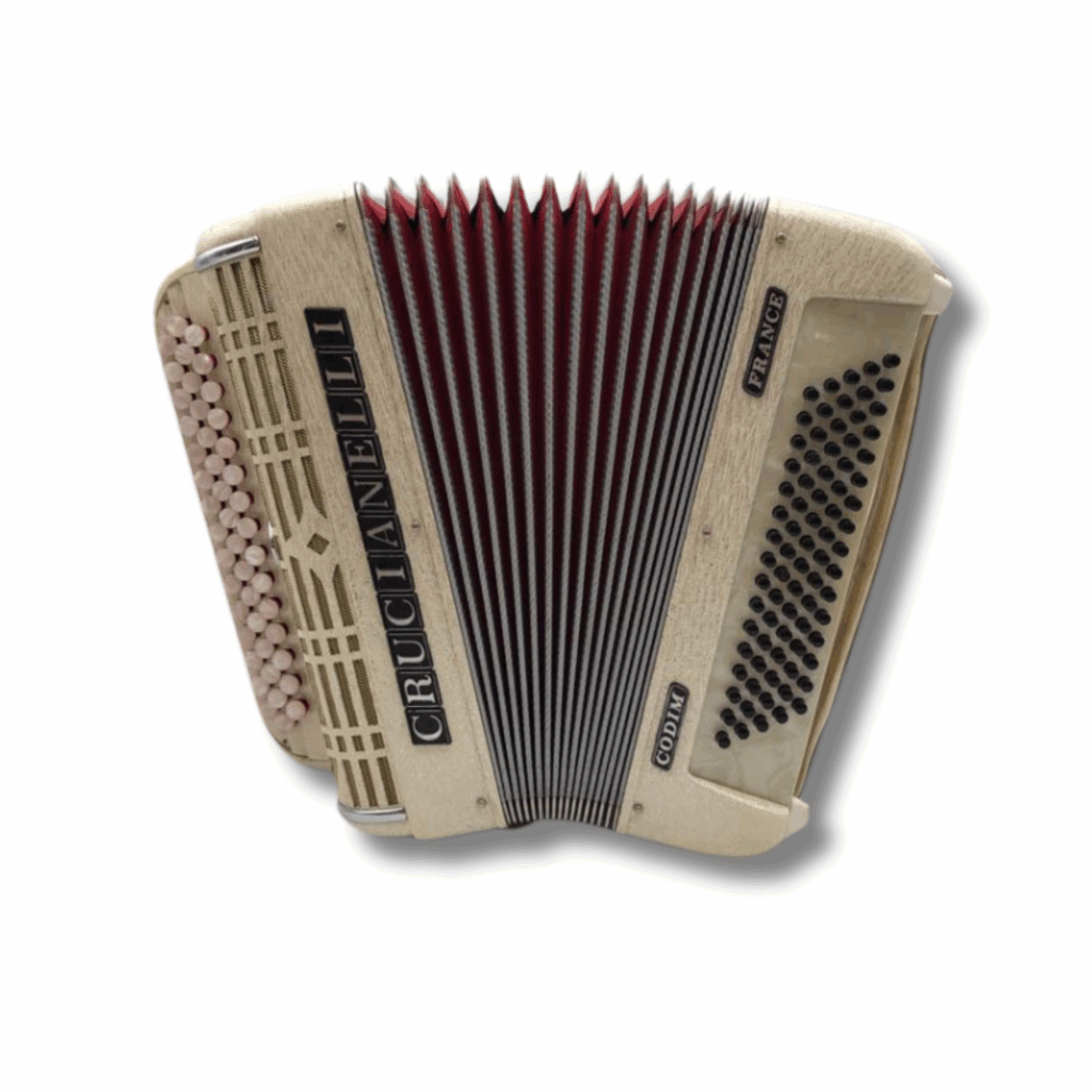 Illustration : Accordéon Crucianelli 3 rangs 80 basses blanc pailleté