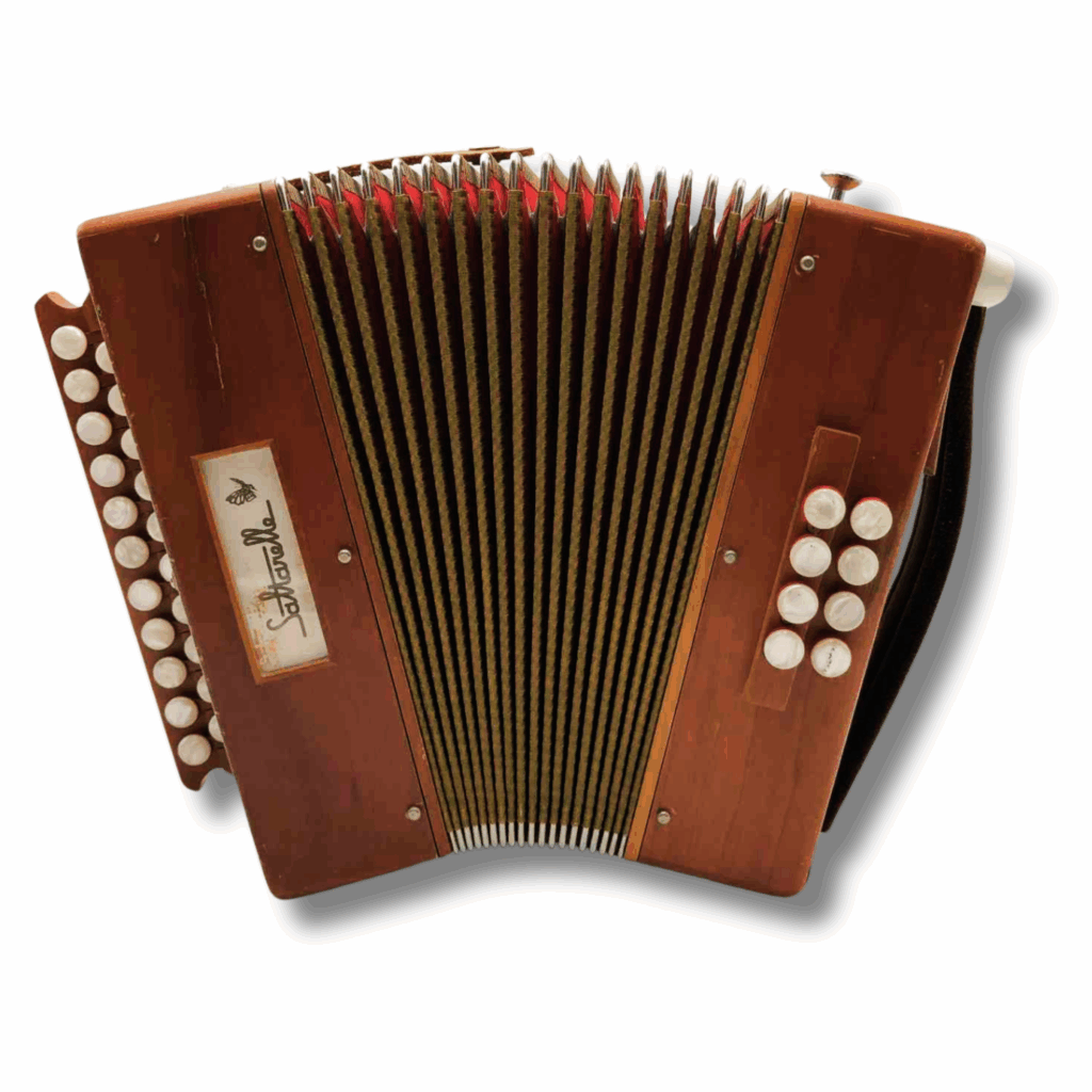 Illustration : Accordéon Diatonique Saltarelle Bouëbe 2 rangs 8 basses SOL/DO