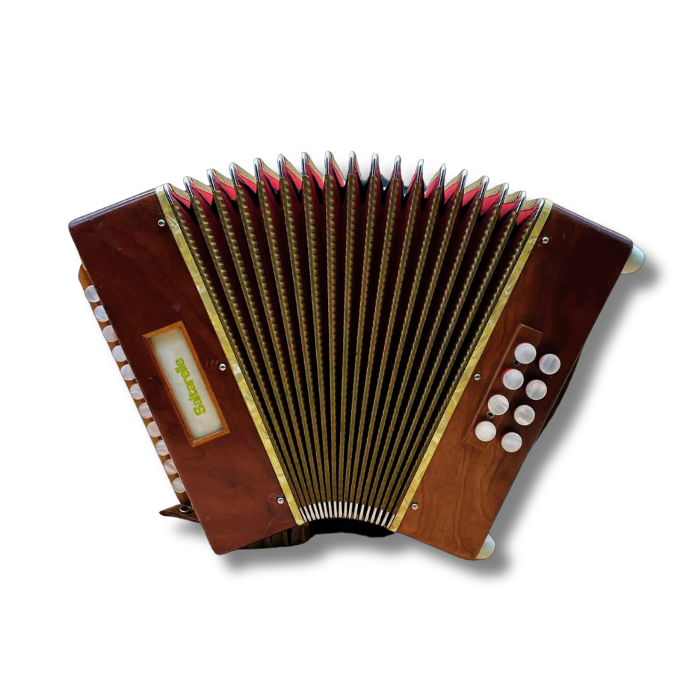 Illustration : Saltarelle Bouëbe 2 Rangs 8 Basses